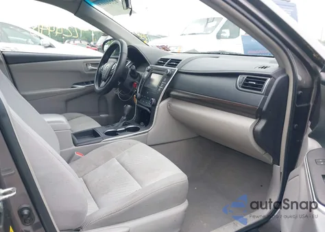 2015 Toyota Camry Le из США, поврежденный, VIN 4T4BF1FK6FR511849